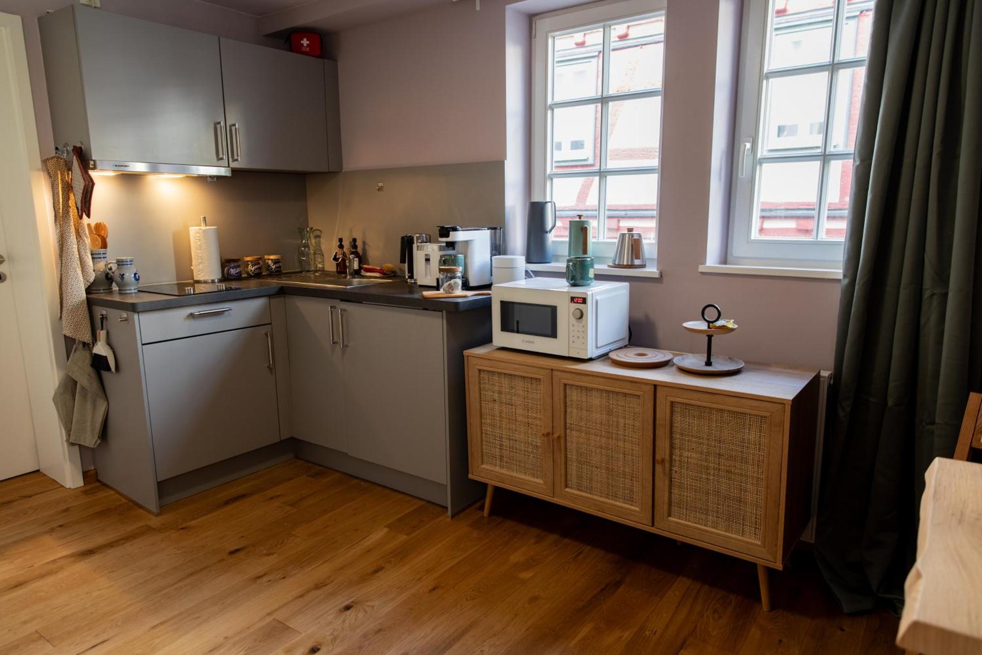 Altstadt Apartment Am Dom Wetzlar, 1 Zi, Kueche, Bad Mit Parkplatz Am Grundstueck Esterno foto